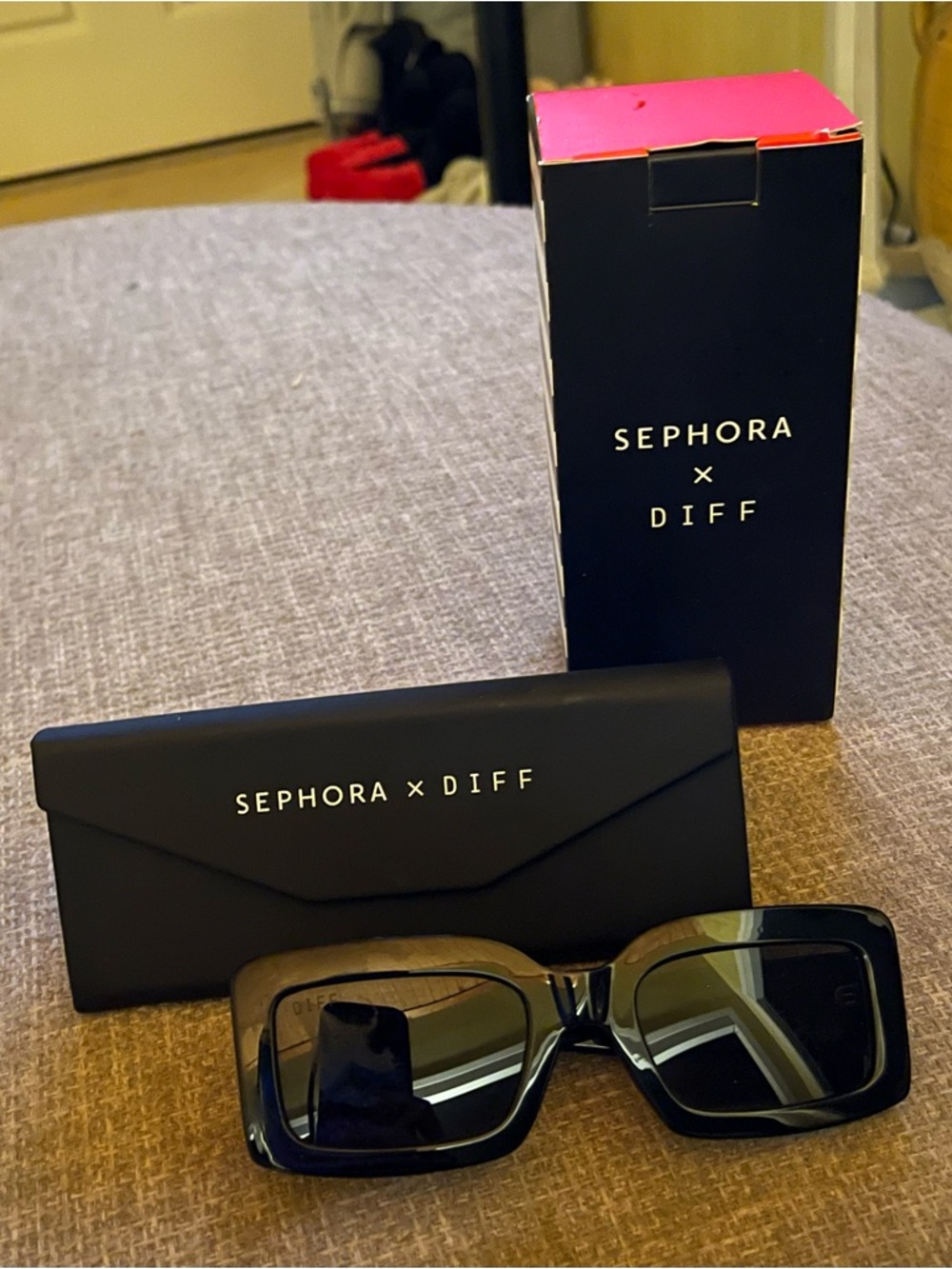 Sephora Black Oversized Rectangular Sunglasses